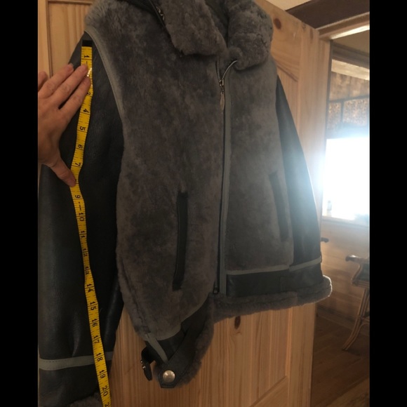 Winter jacket - Picture 9 of 9